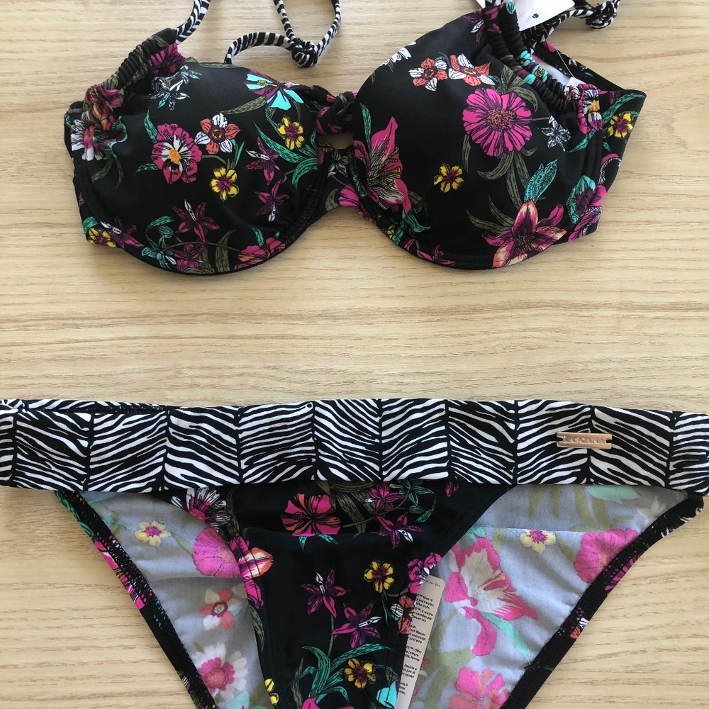 Cute Venus Bikini
